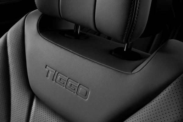 TIGGO 8
